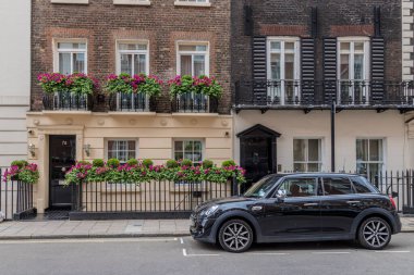 Mayfair 'de tipik bir manzara