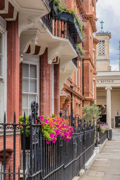 A typical view in Mayfair — Stock Photo, Image