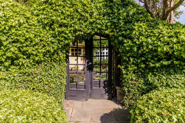 A typical view in Hampstead — Stock Photo, Image