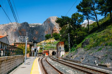 vasıl belgili tanımlık son, iz Caminito Del Rey, İspanya el chorro köyü Tren İstasyonu