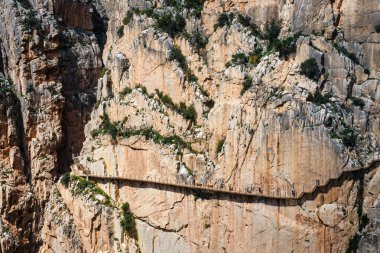Caminito Del Rey - Endülüs, İspanya 'daki dik uçurumlar boyunca uzanan dağ yolu