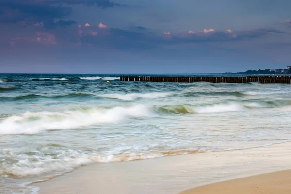 Pôr Sol Praia Com Céu Bonito — Fotografia de Stock