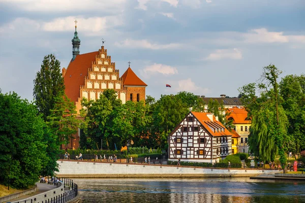 Bydgoszcz, Polonya, 31 Mayıs 2018: Bydgoszcz mimari şehir Brda River Poland, Polonya için