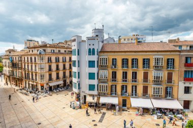 Malaga, İspanya, 03 Nisan 2018: Malaga hava görünümünde bir güzel yaz günü, Costa del Sol, İspanya