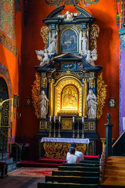 Bydgoszcz, Polonya - 01 Haziran 2018: İç onbeşinci yüzyıl Gotik tarzda inşa edilen Katolik Kilisesi'nin