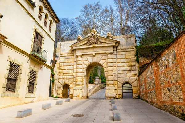 プエルタ Justicia グラナダ スペインのアルハンブラ宮殿の門の門 — ストック写真