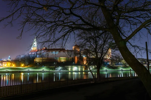 Castelo Wawel Noite Cracóvia Com Reflexão Rio Polônia Exposição Prolongada — Fotografia de Stock