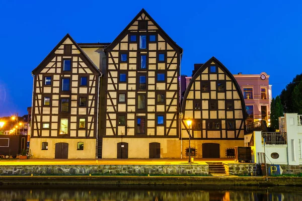 Waterkant Met Beroemde Graanschuren Nachts Bydgoszcz Polen — Stockfoto