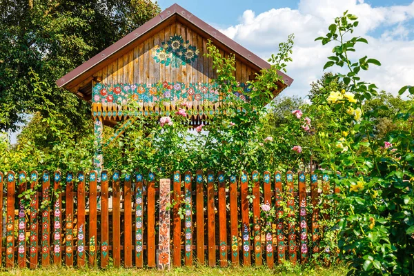 Zalipie Poland August 2018 Colourful House Flowers Painted Walls Sundial — Stock Photo, Image