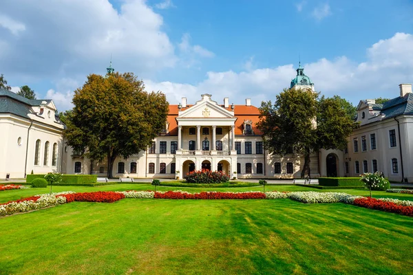 Palais Zamoyski Kozlowka Est Grand Complexe Palais Rococo Néoclassique Situé — Photo
