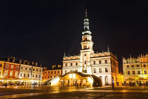 Zamosc Polonia Septiembre 2018 Gran Plaza Del Mercado Por Noche —  Fotos de Stock