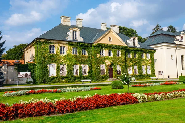 Kozlowka Poland August 2018 Zamoyski Palace Kozlowka Large Rococo Neoclassical — Stock Photo, Image