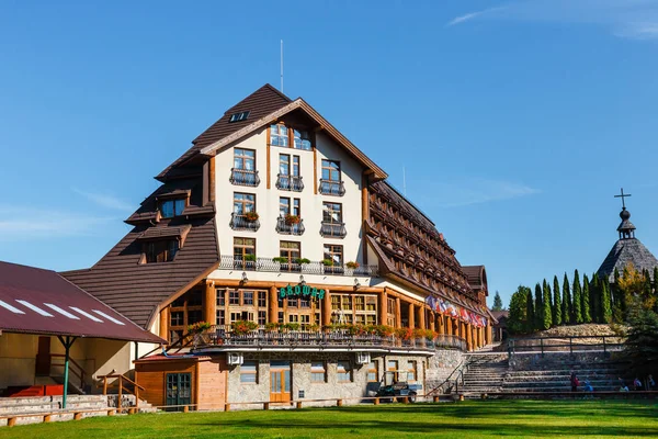 Szymbark Poland October 2018 Wooden Building Hotel Open Air Museum — Stock Photo, Image