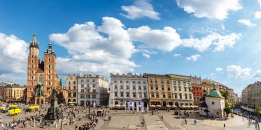 Krakow, Polonya, 16 Eylül 2018: Görünümünü Main Market Square, tarihi merkezi Krakow, Polonya