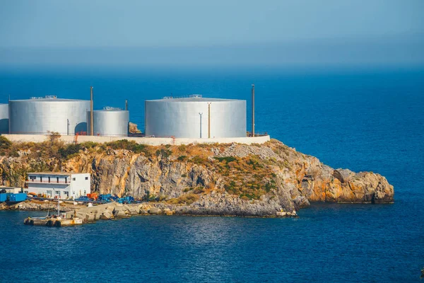 Importante Deposito Petrolio Terminale Situato Sulla Piccola Isola Aghios Pavlos — Foto Stock