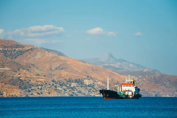 Ein Großes Öllager Und Terminal Auf Der Kleinen Insel Aghios — Stockfoto