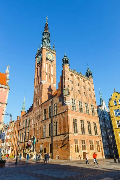Gdansk, Polonya, 14 Ekim 2018: İnsanlar uzun Lane'de Gdansk, Polonya