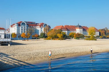 Sopot, Polonya, 13 Ekim 2018: güzel mimari Sopot güneşli gün, Polonya