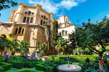 Malaga, İspanya, 03 Nisan 2018: Catedral de la Encarnacion de Malaga 1782 inşa edilmiştir. İspanya en büyük katedralleri biridir
