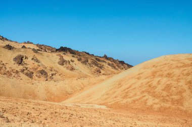 kumlu Montana Blanca doğru zirveye yürüyüş yolu 
