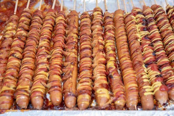 Comida horneada con palos, Comida callejera de Seúl, Corea . —  Fotos de Stock