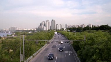 Güney Kore, Seul 'de trafik var..
