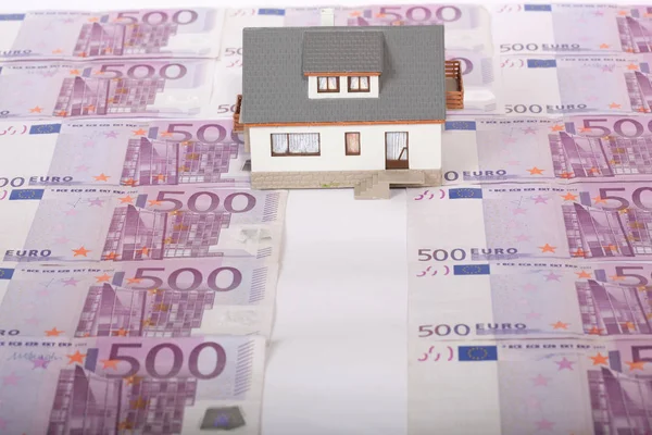 Model House Five Hundred Euro Banknote White Road — Stock Photo, Image