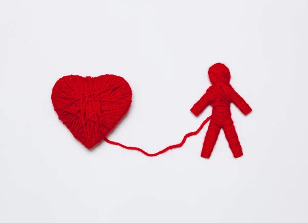 Red Yarn Heart Human Figure Isolated White Background — Stock Photo, Image