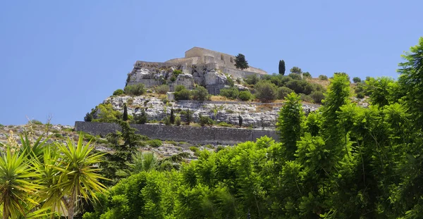 San Matteo Kilise Inşaatı Görünümünü Scicli Hill Küçük Bir Kasabada — Stok fotoğraf