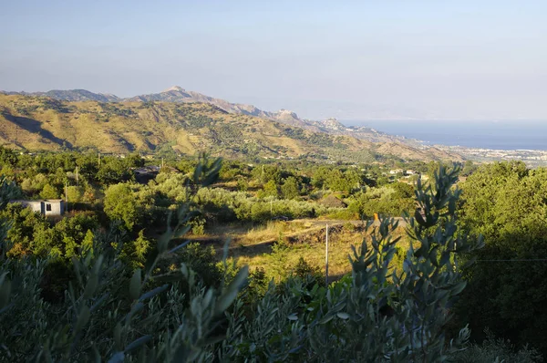 Het Landschap Van Foto Van Kust Van Sicilië Met Uitzicht — Stockfoto
