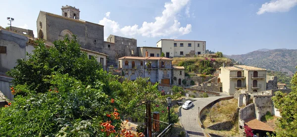 Vista Panorámica Los Edificios Antiguo Pueblo Montaña Savoca Sicilia Italia — Foto de Stock