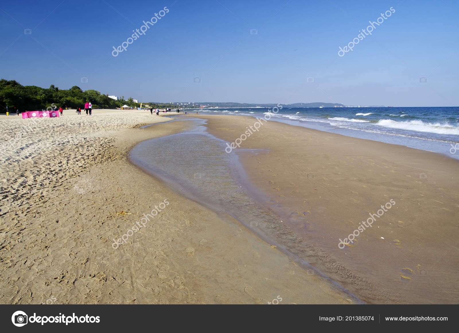 Gdansk Poland September 2017 People Sunny Beach Baltic Sea
