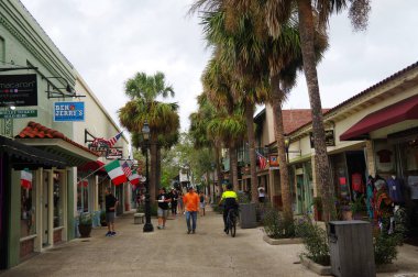 St Augustine, Florida, ABD - 23 Ekim 2017: Main street sömürge County St Augustine City Florida üzerinde Ekim 23, ABD