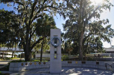 Tallahassee, Amerika Birleşik Devletleri - 24 Ekim 2017: Özgürlük Anıtı Florida Tarih Müzesi, devlet Kütüphane ve Arşiv Binası, Florida State, ABD içinde tam tersi