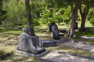 Le Morne/Mauritius - 23 Ağustos 2018: Mauritius adasının güneyinde kurulan Slave Route Anıtı müzesinde kölelere ithaf edilen direniş heykeli
