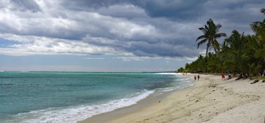 Le Morne, Mauritius - 23 Ağustos 2018: Mauritius'un en iyi plajlarından biri olan ve birçok otel ve turizm tesisinin bulunduğu Le Morne Brabant plajı.