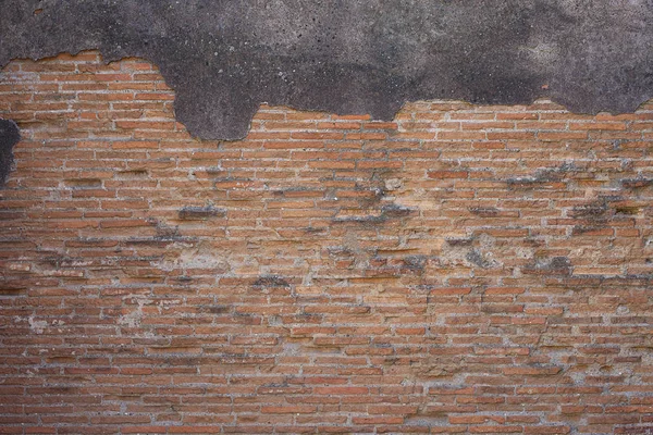 Çizikler, çatlaklar, toz, kırıklar, pürüzlülüğü ile eski kırmızı tuğla duvar dokusu arka plan. Grungy geniş Brickwall. Grunge kırmızı Stonewall background. Abstract Web Banner. Eski tuğla duvar. Dikişsiz tuğla dokusu. Arka plan tuğla. Duvar dokusu