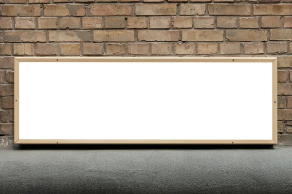 Horizontale Leere Werbetafel Der Ziegelsteinmauer Großer Leerer Weißer Plakatwand Bildschirm — Stockfoto