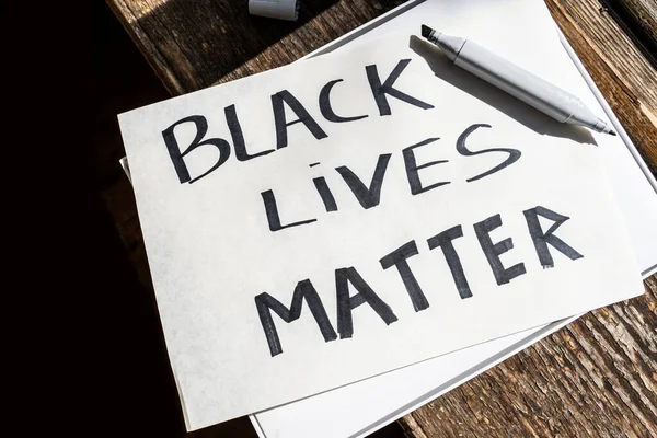 Створення Прапора Чорне Життя Плакат Написом Black Lives Matter Маркер — стокове фото