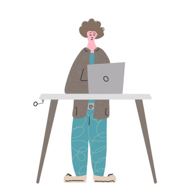 Beyaz arka planda dizüstü bilgisayarla duran sevimli çocuk. Masada çalışan genç bir adam. Bilgisayarlı adam. Vektör düz çizgi film renk çizimi.