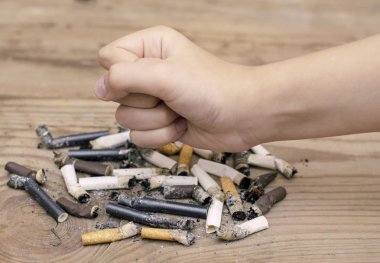 Dünya yasaktır günü yok, Sigara, Sigara yok