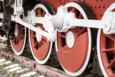 tekerlek seti, tekerlekler eski lokomotifler Buhar. tekerlekleri çifti. Retro lokomotif. Vintage