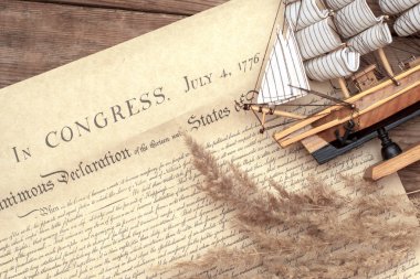 1776 yılında Amerika 'nın bağımsızlık günün imzalanması üzerinde belgede gemi.