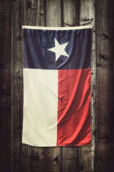 Drapeau État Texas Accroché Sur Fond Planche Bois Filtre Vintage — Photo