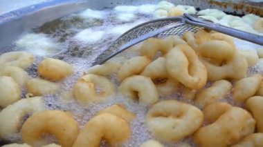 Lokma adlı geleneksel yemek Donut