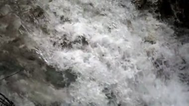 Vahşi şelale Splash detay 