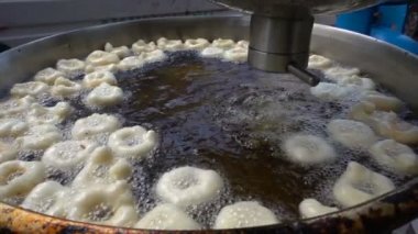 Lokma bir Türk lokma bir Türk lokma bir Türk lokumu