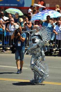 New York, Ny - 16 Haziran: İnsanlar katılmak 36 yıllık Mermaid Parade Coney Island 16 Haziran 2018 New York'ta. 