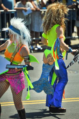 New York, Ny - 16 Haziran: İnsanlar katılmak 36 yıllık Mermaid Parade Coney Island 16 Haziran 2018 New York'ta. 