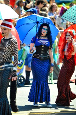 New York, Ny - 16 Haziran: İnsanlar katılmak 36 yıllık Mermaid Parade Coney Island 16 Haziran 2018 New York'ta. 